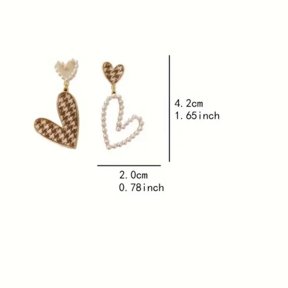 Boho Pearl Heart Stud Dangle Earrings - Picture 5 of 5